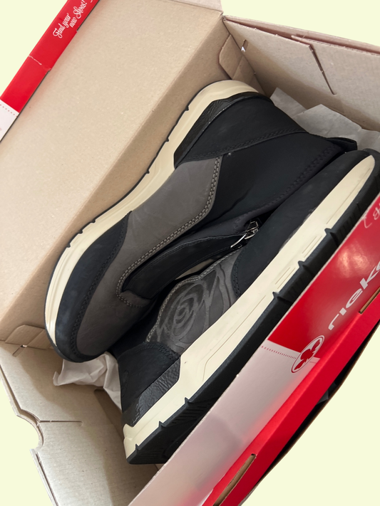 Rieker Schuhe Schwarz, Grau Gr.: 42