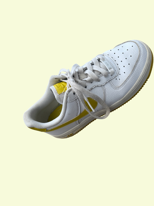 BWARE Nike Air Force Gr.: 37,5