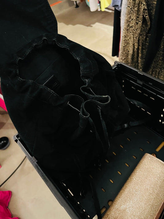 Pull & Bear Rucksack Schwarz 