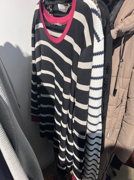 Ulla Popken Pulli Schwarz Weiß Pink Gr.: 56