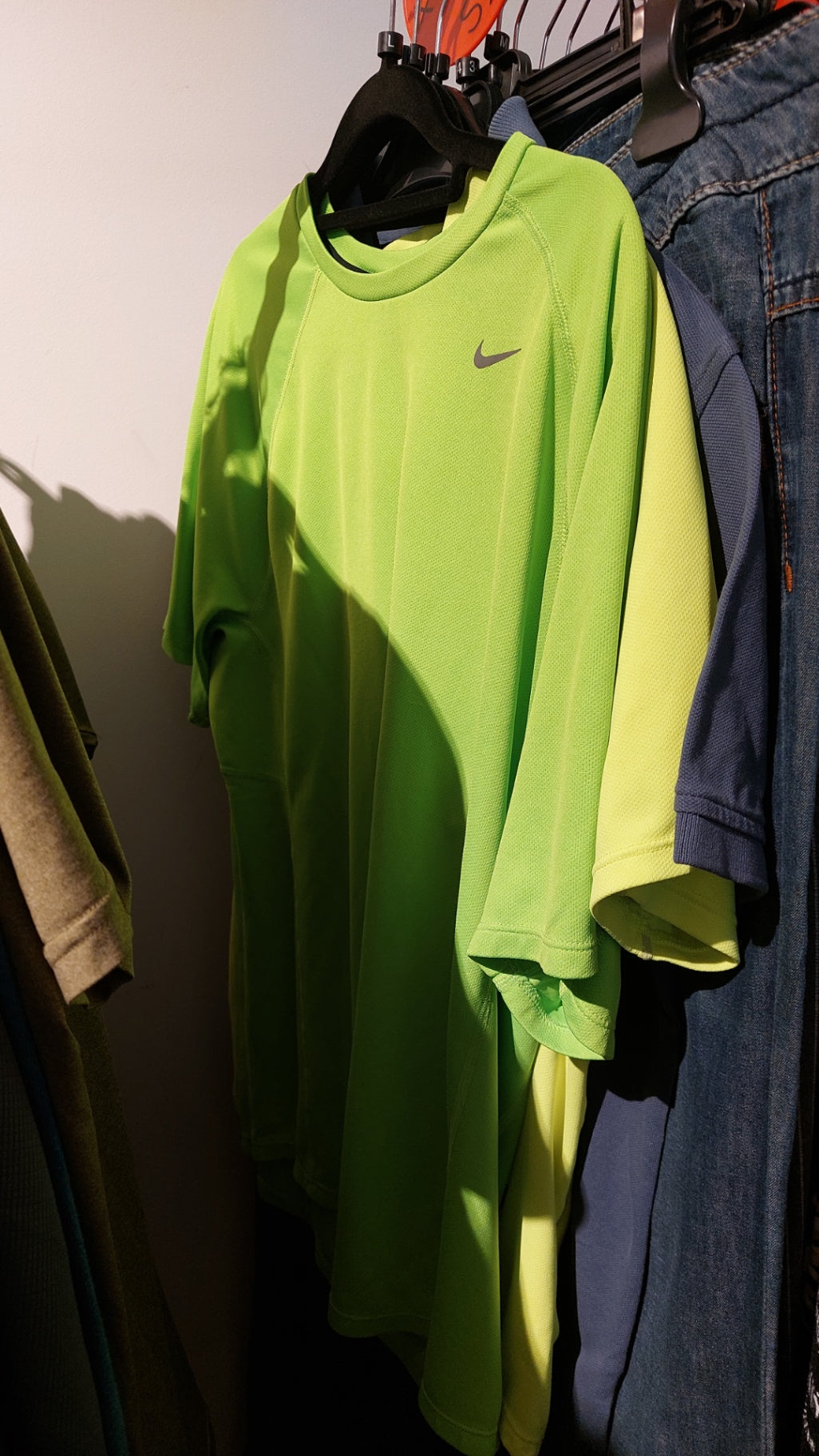 Nike T-Shirt Neongelb Gr.: L