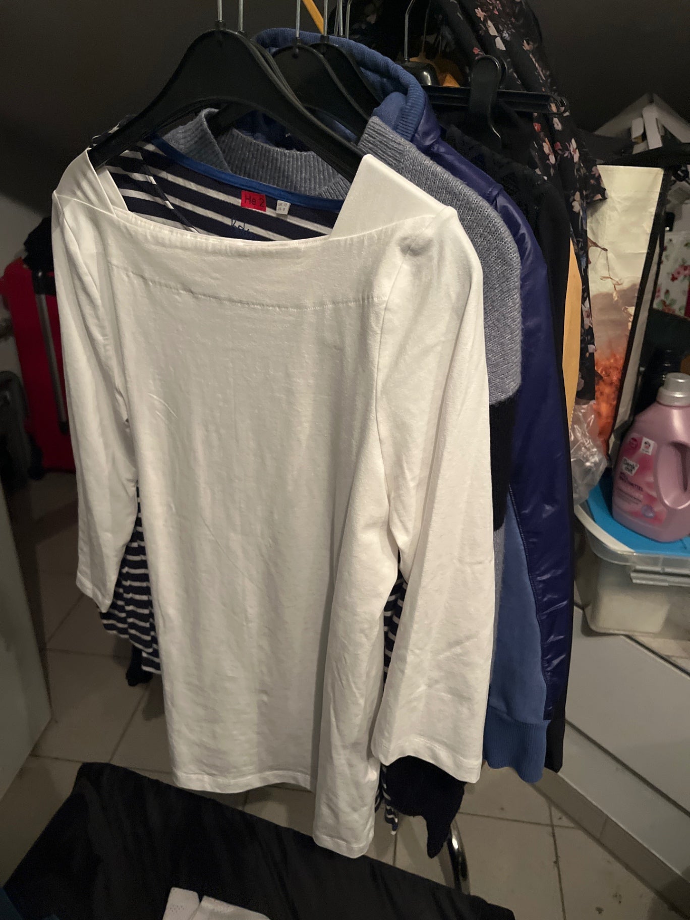 Essentials Shirt Weiß Gr.: M