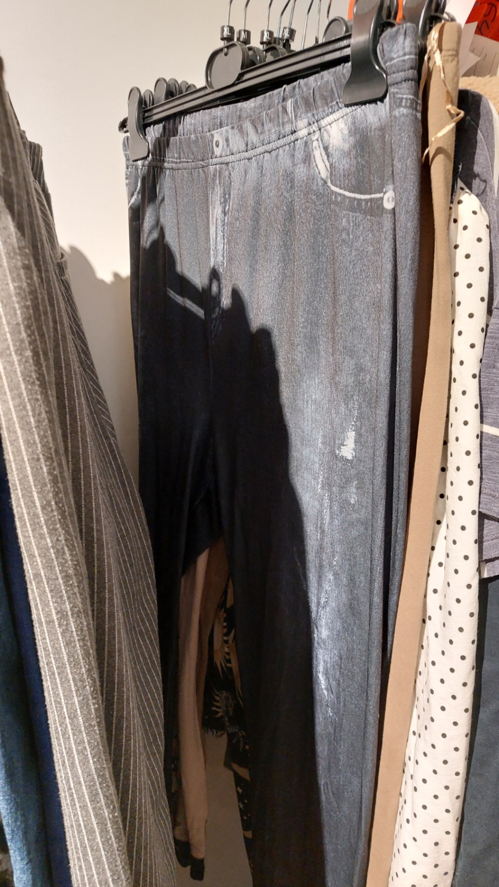 Hose Grau mit Verwaschenem Effekt Gr.: XL
