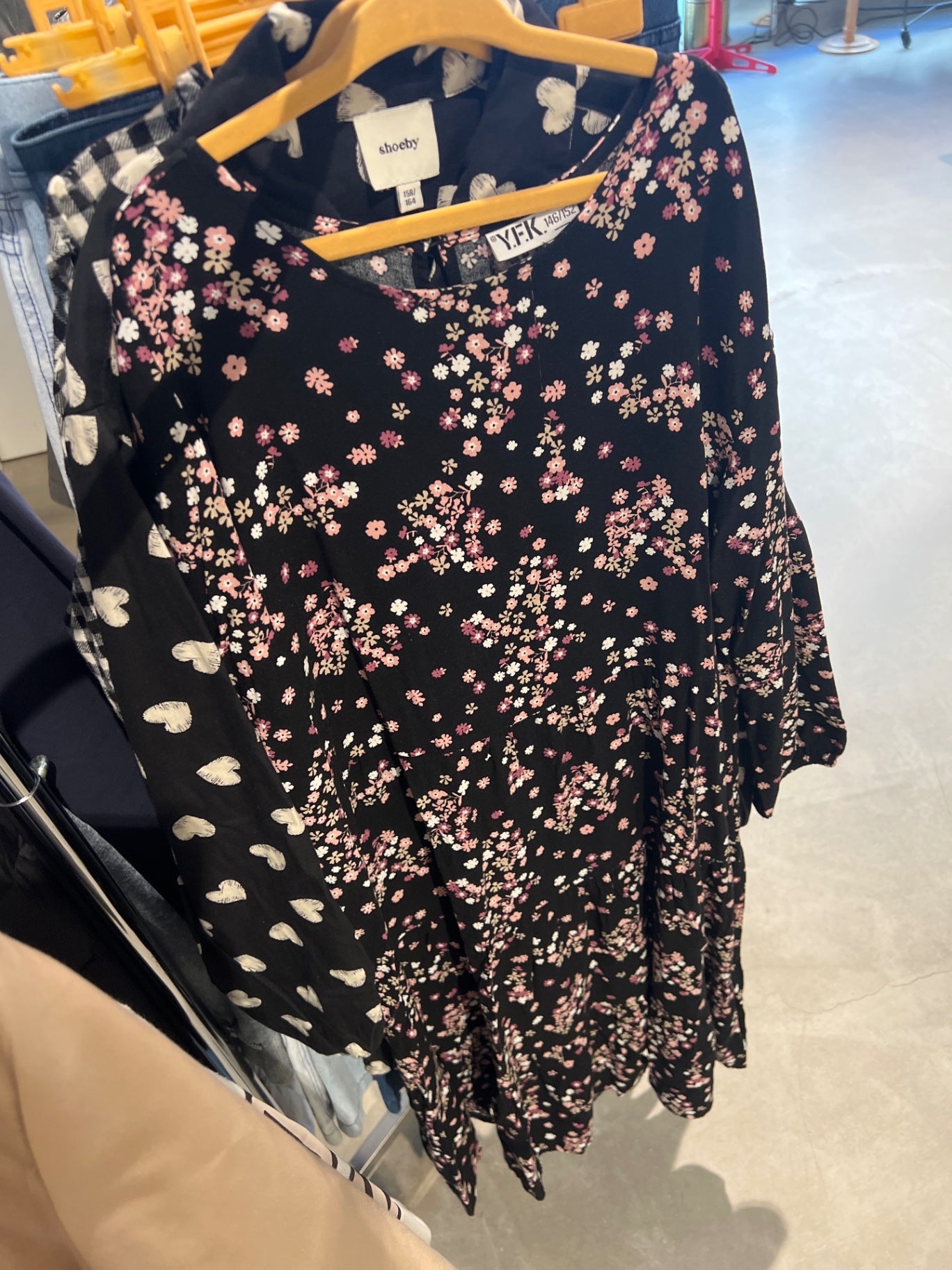 YFK Kleid Schwarz, Pink Gr.: 152