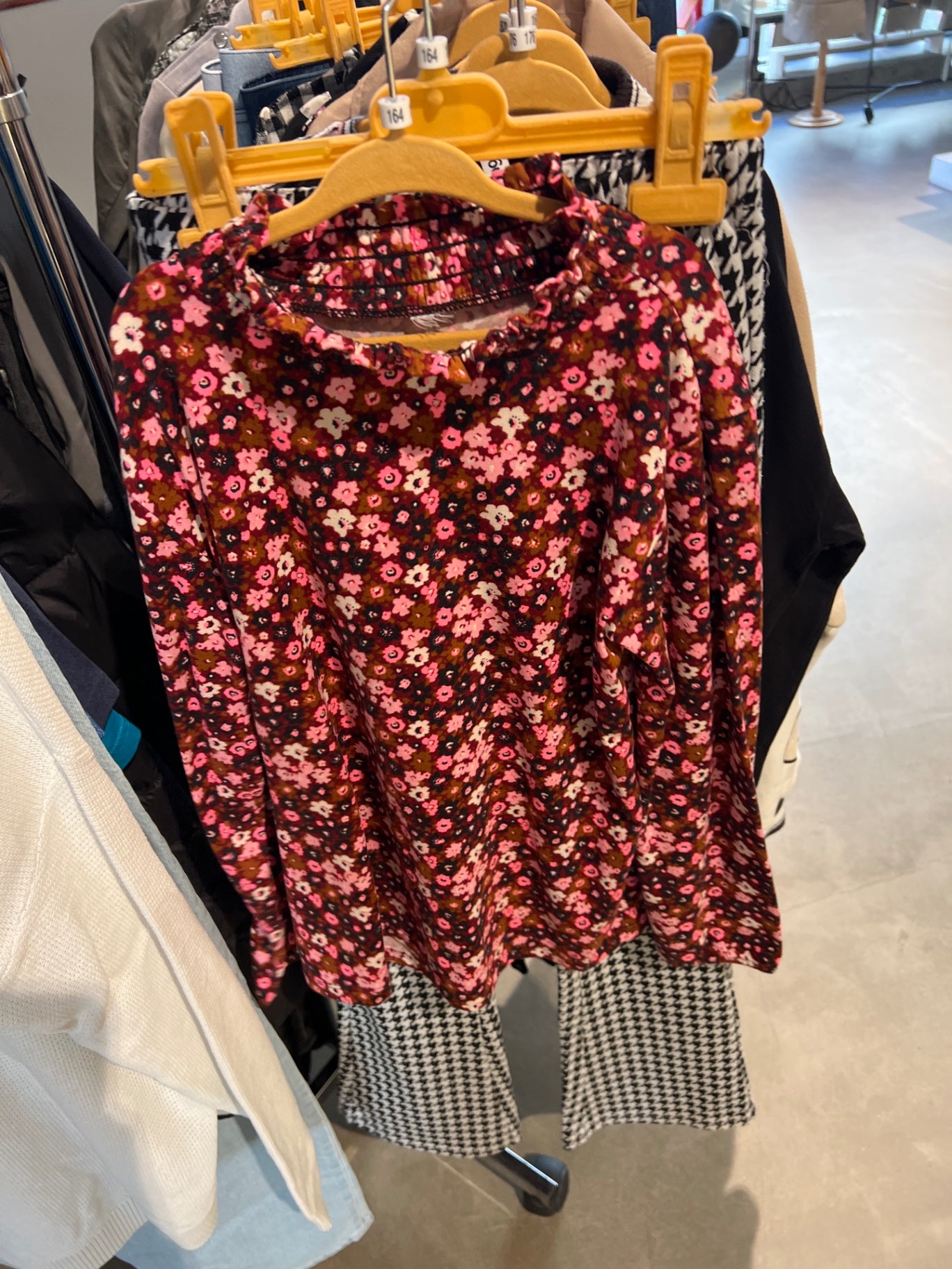 Langarm Shirt Rosa Blumen Gr.: 164