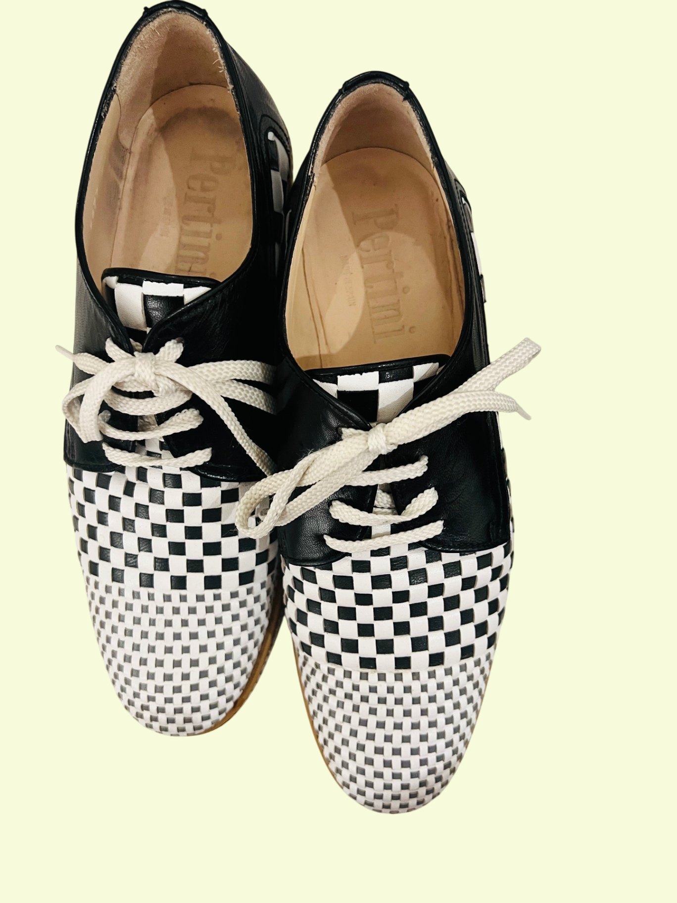 Pertini Schuhe Schwarz Weiß Gr.: 37