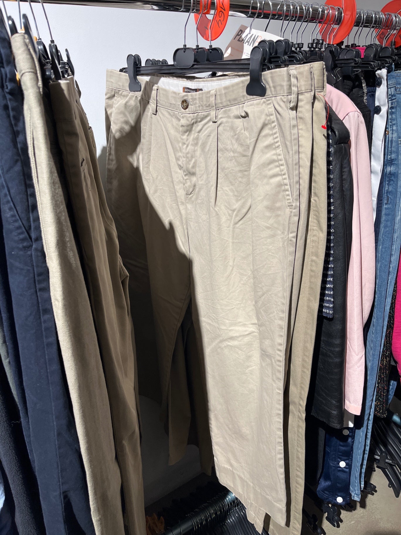 DOCKERS Hose Beige Gr.: 40/30
