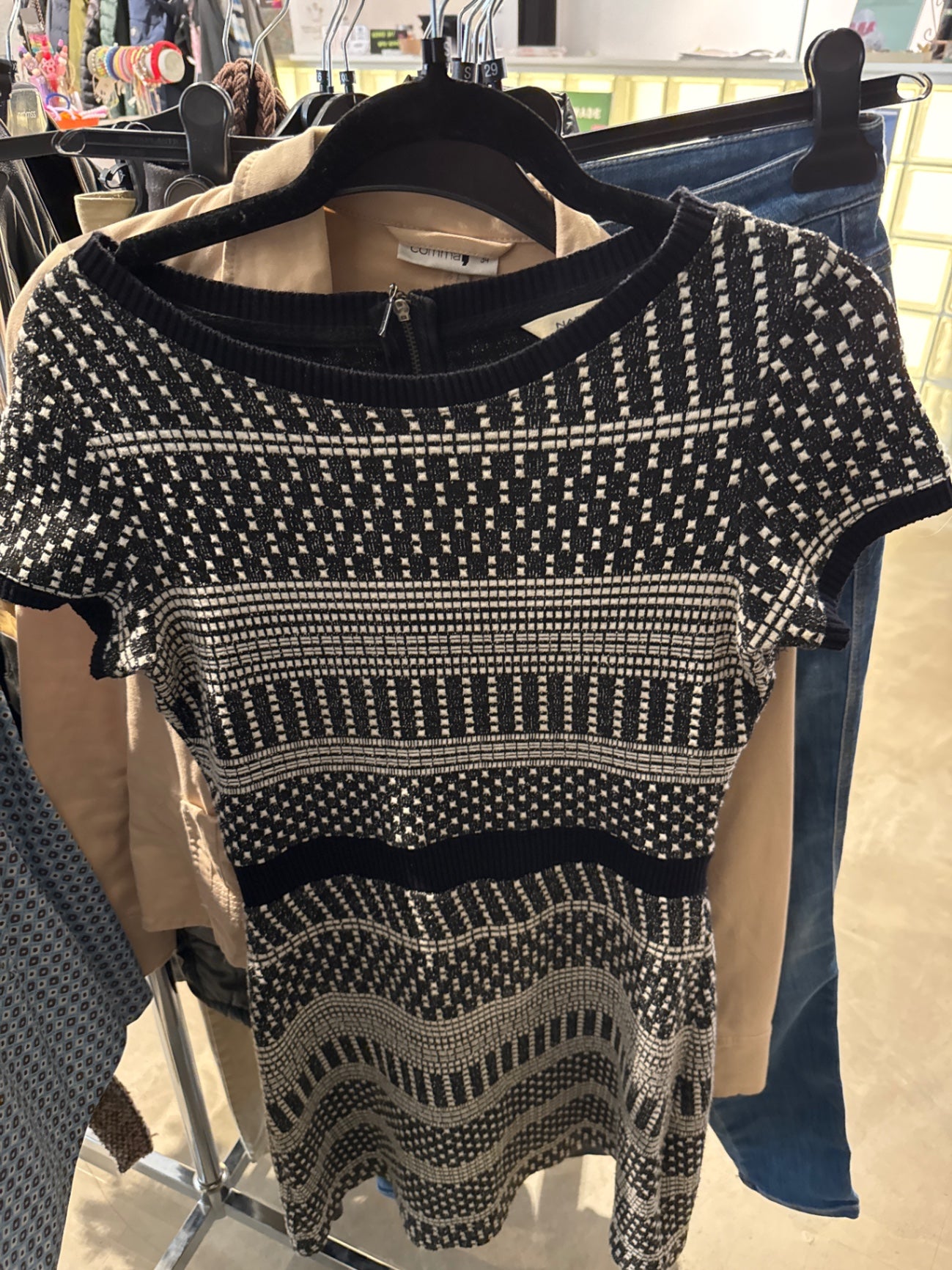 Naf Naf Kleid Schwarz und Weiß Gr.: S