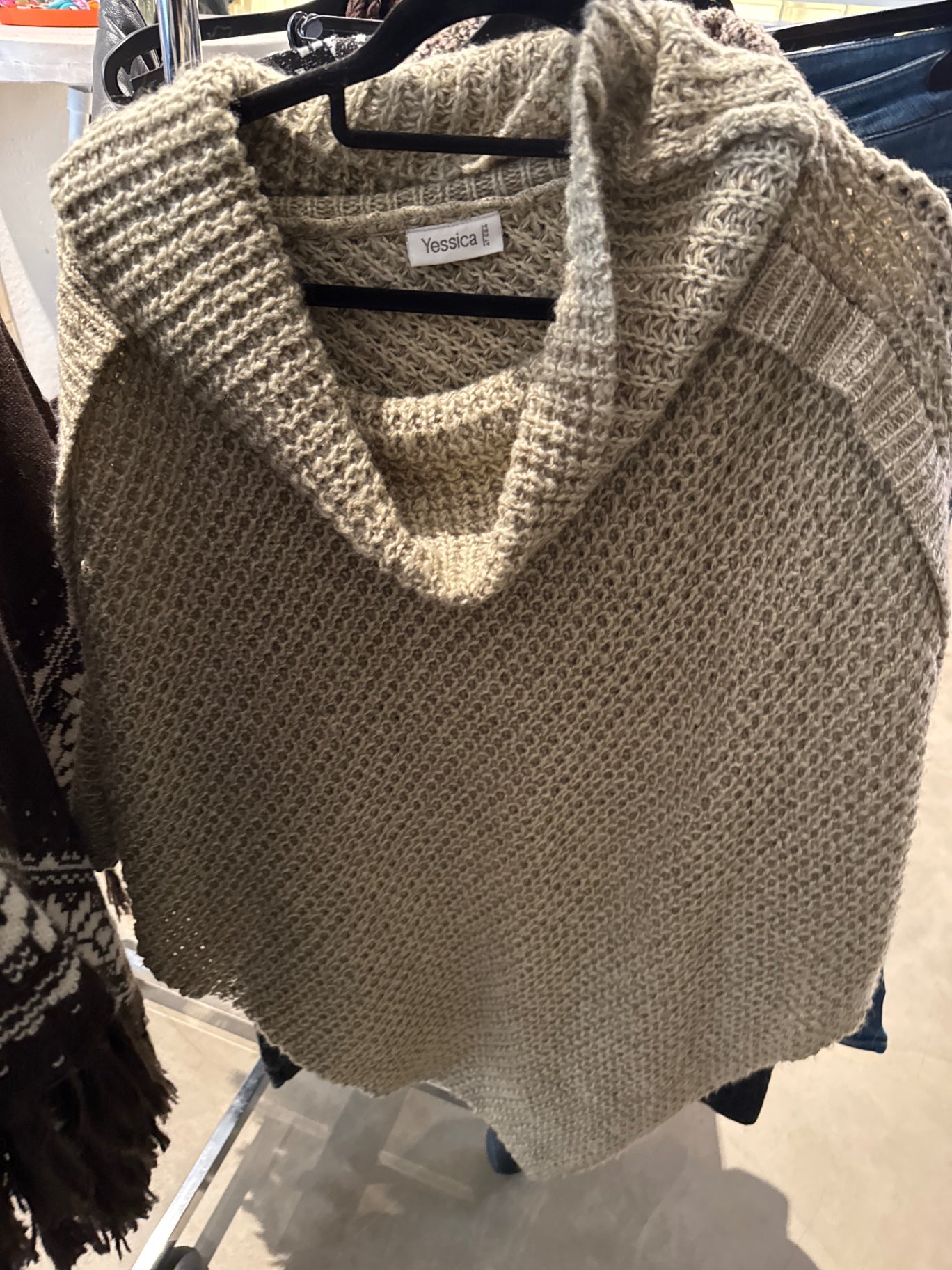 Yessica Poncho Beige Gr.: L