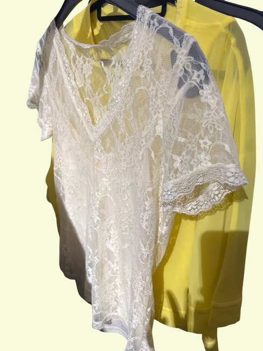 Spitzen T-Shirt Weiß Gr.: M