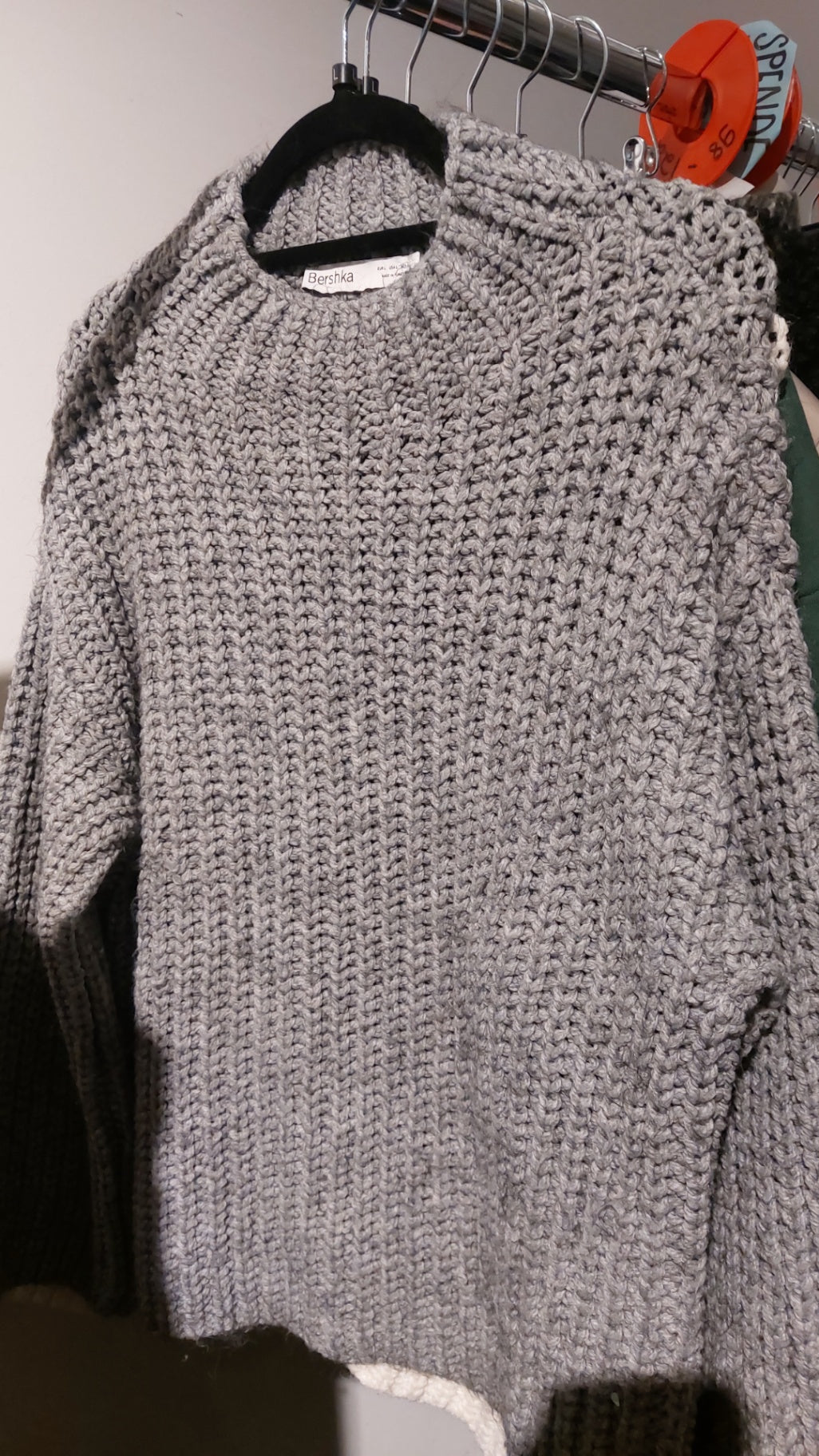 Bershka Pullover Grau Gr.: L