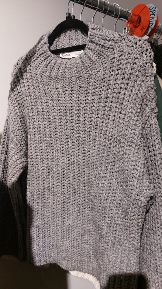 Bershka Pullover Grau Gr.: L