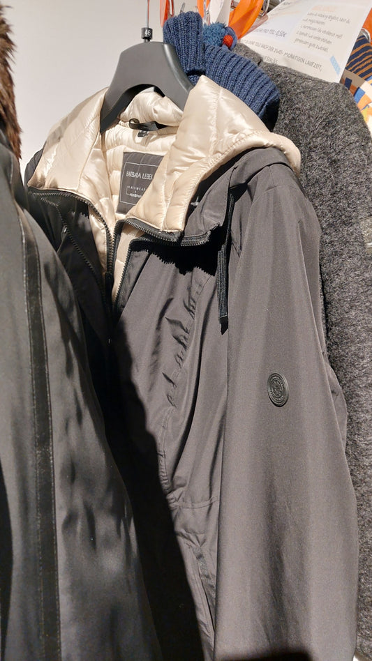 Barbara Lebek Regenjacke Schwarz Gr.: 46