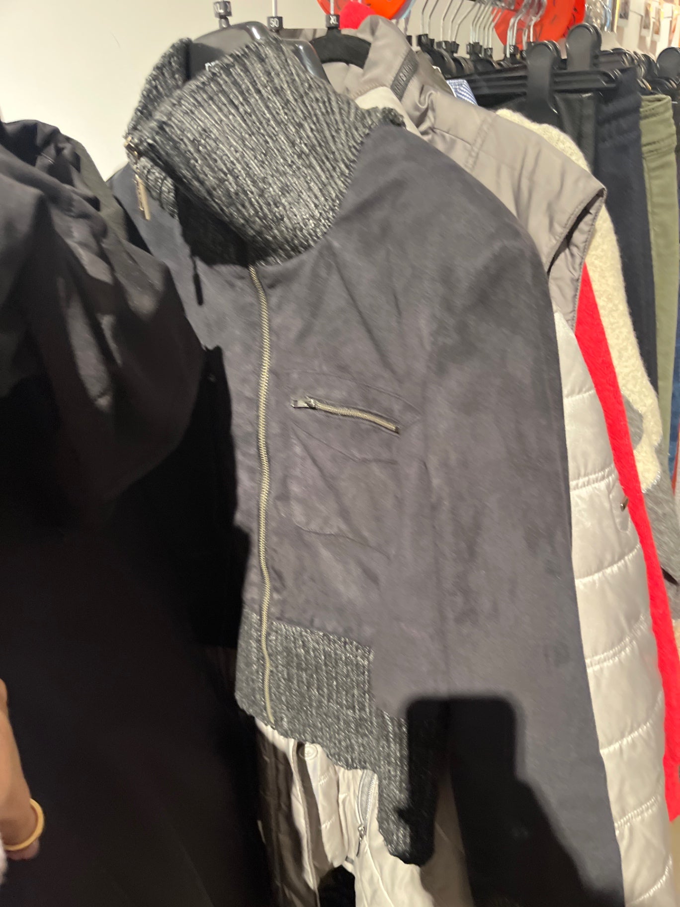 Yest Jacke Grau mit Schwarz Gr.: XL
