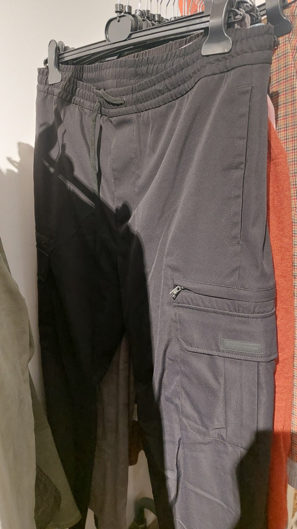 H&M Cargohose Schwarz Gr.: L