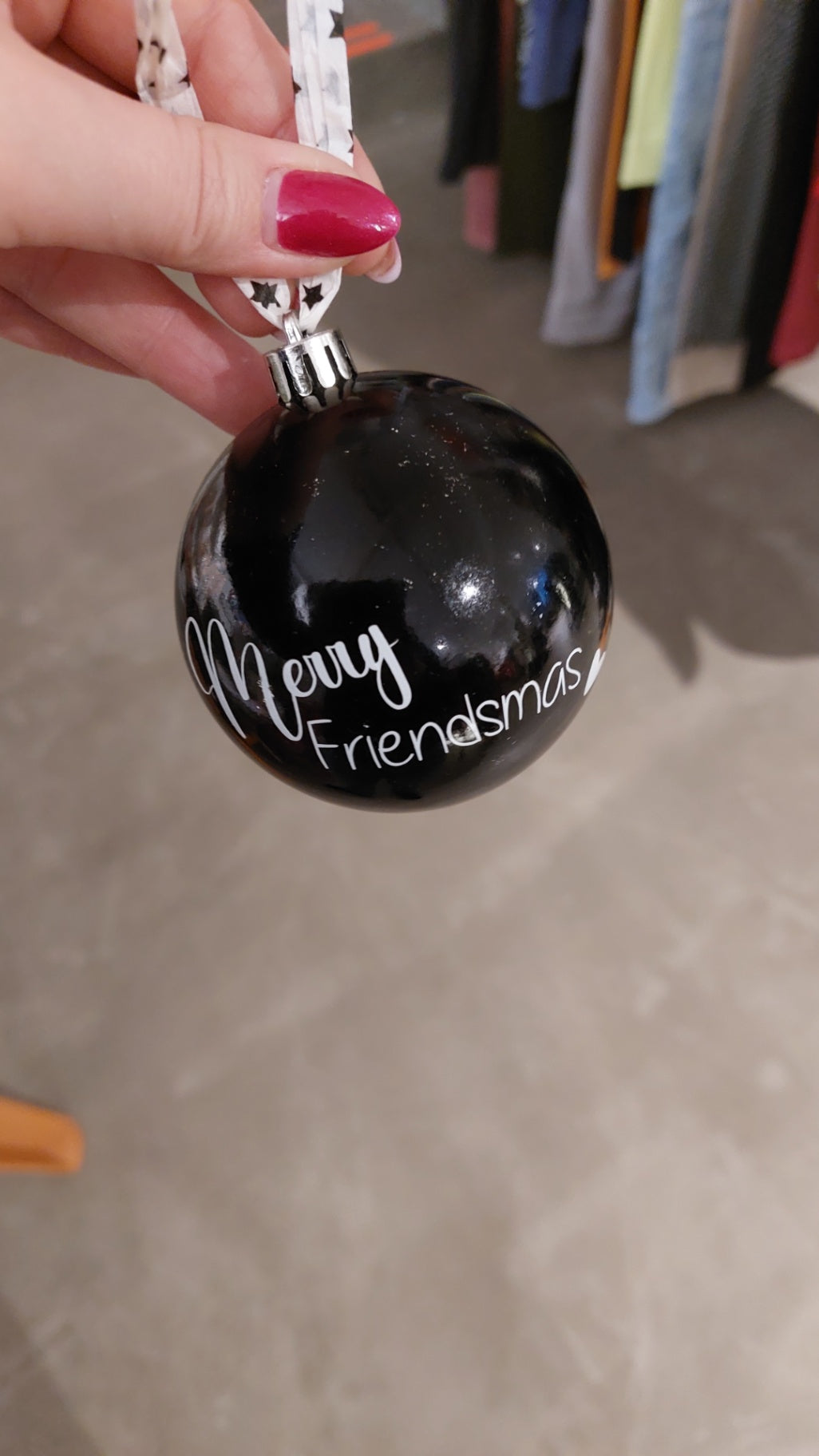 kl. Glückswerkstatt Weihnachtskugel Schw.