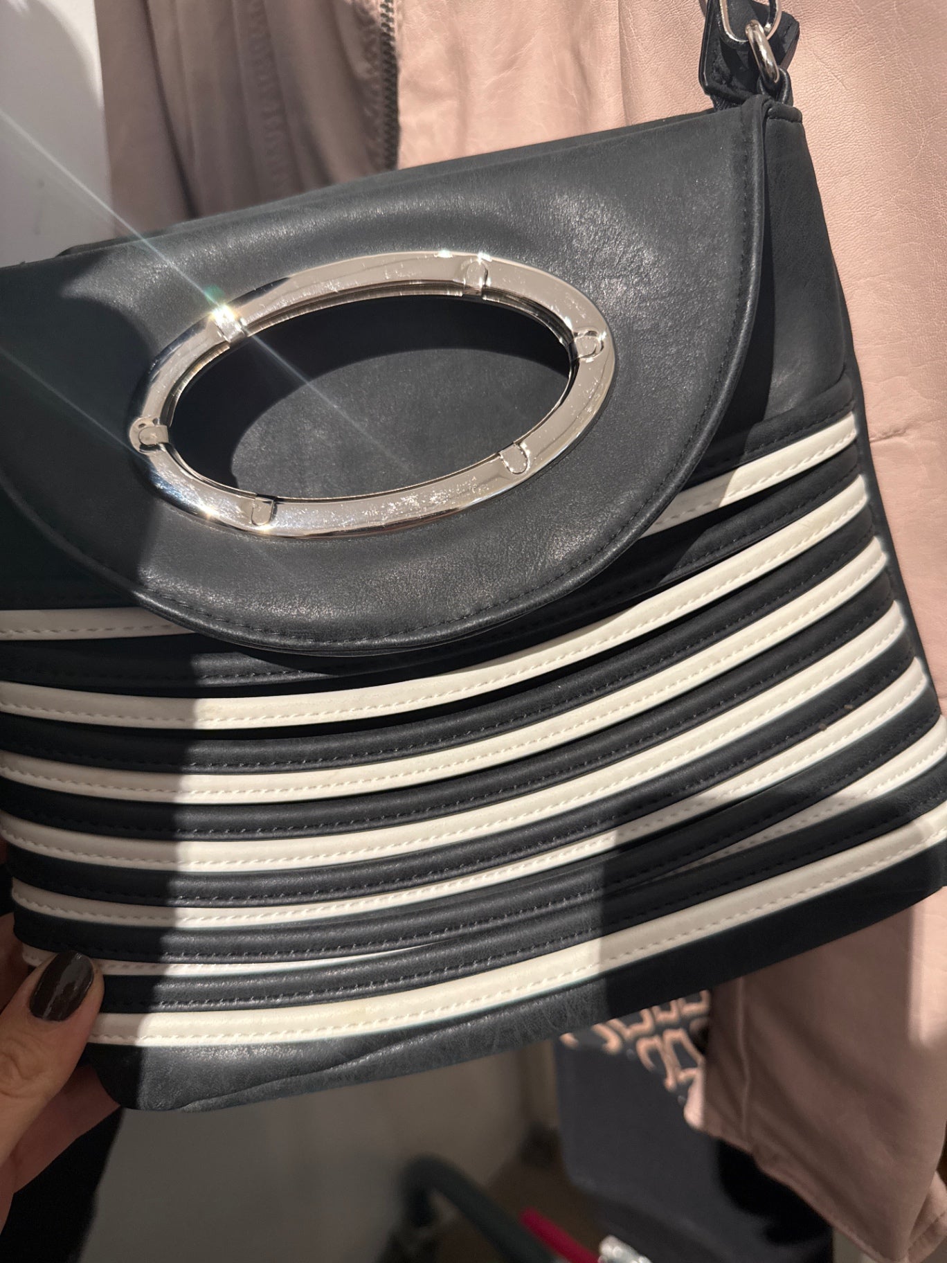 Handtasche Schwarz und Weiß