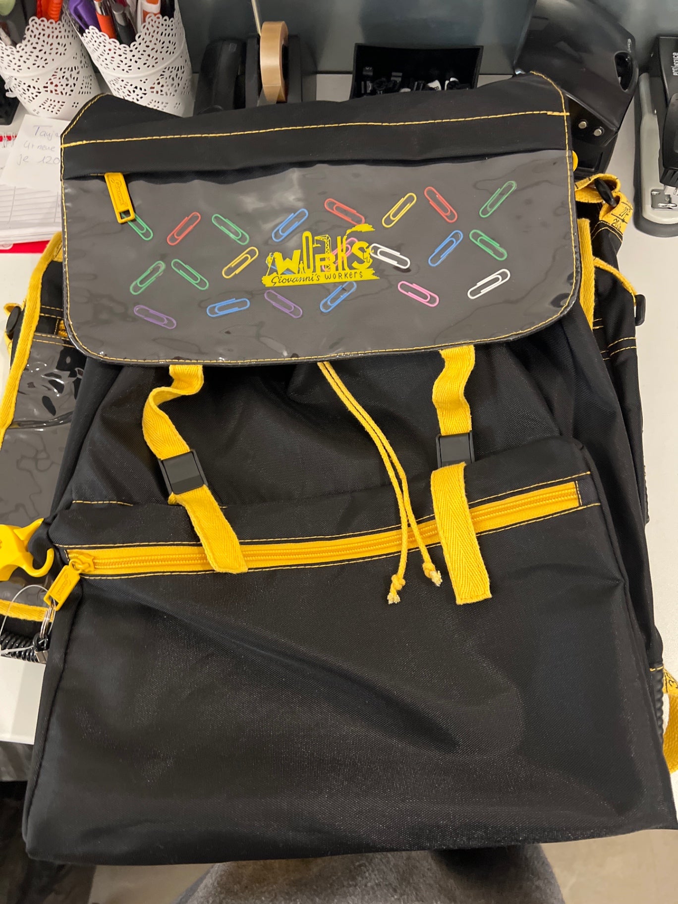 Giovanni's Workes Rucksack Schwarz Gelb