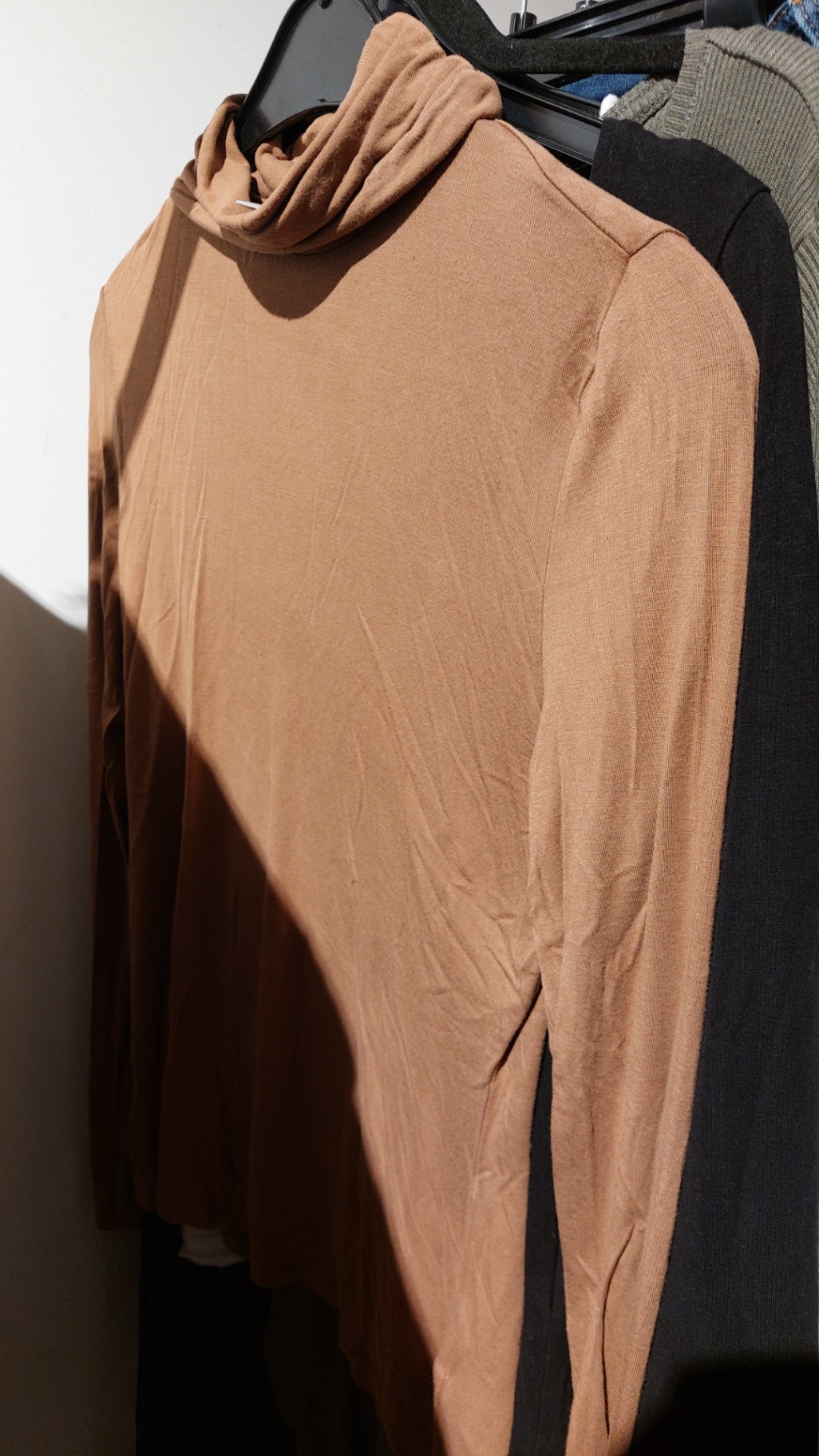 H&M Rolli dünn Hellbraun Gr.: M