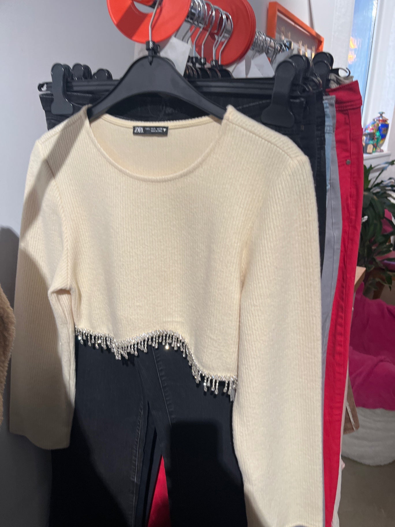 Zara Pullover Croped Cream Gr.: S