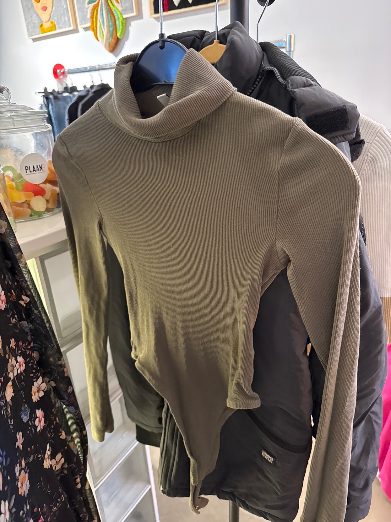 WEEKDAY Body Grün Gr.: XS