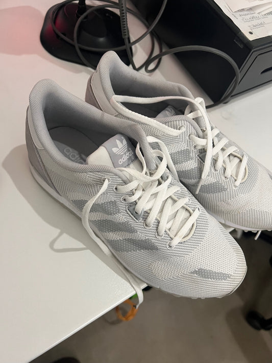 Adidas Sportschuhe Grau Gr.: 40