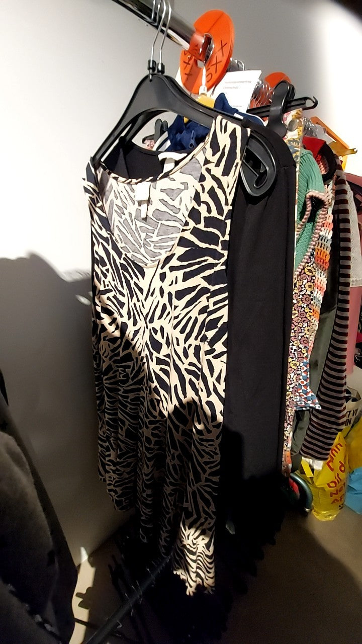 H&M Kleid Schwarz und Cremefarben Gr.: L