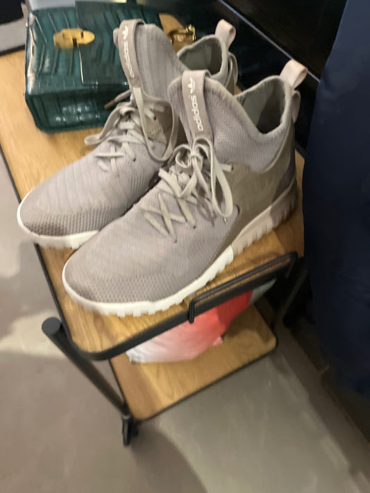 adidas Schuhe Grau Gr.: 42 2/3