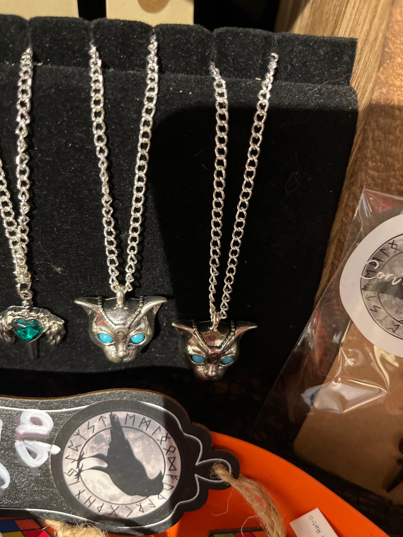 Corvus Luna Kette Katze 