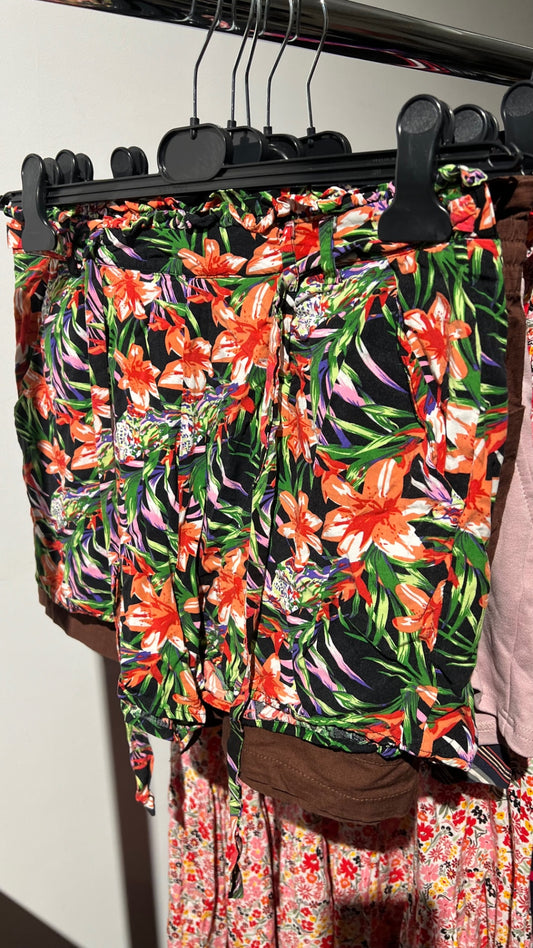 Amisu Shorts Bunt Gr.: M