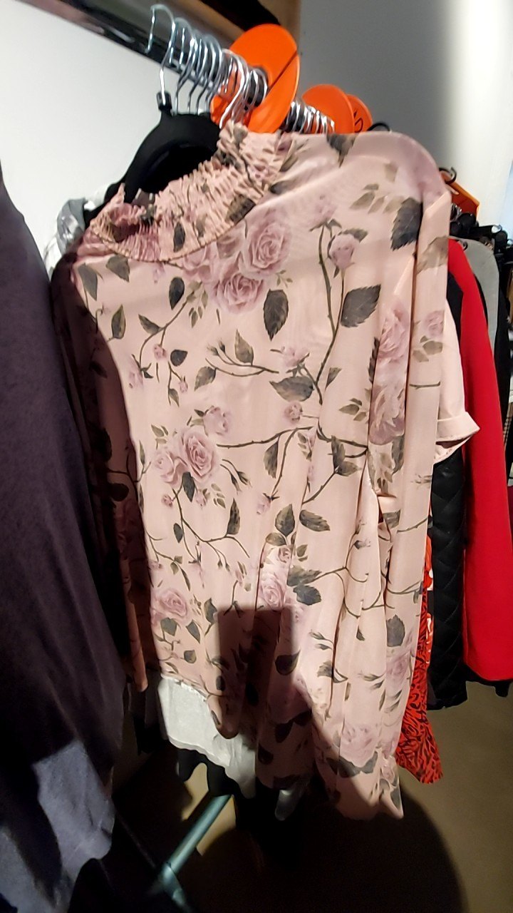 Bluse Rosa mit Blumenmuster Gr.: L