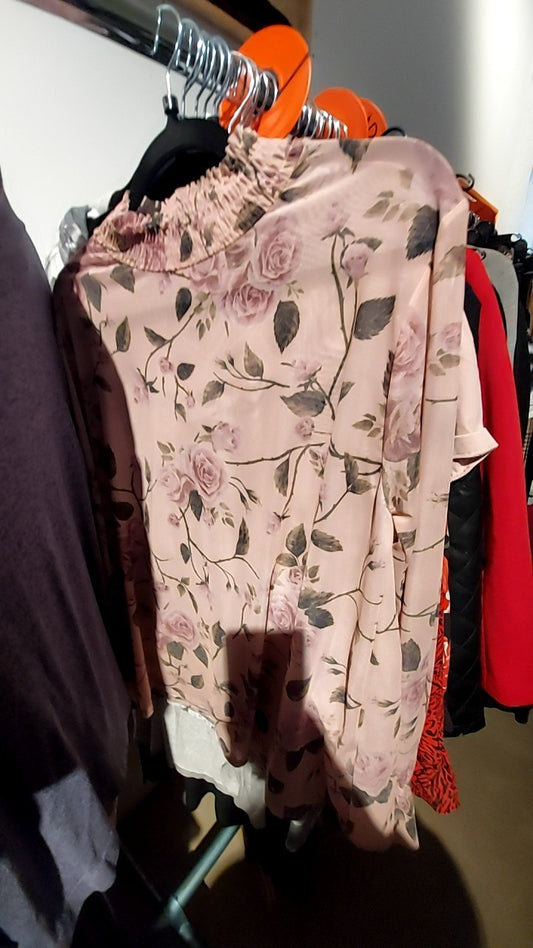 Bluse Rosa mit Blumenmuster Gr.: L