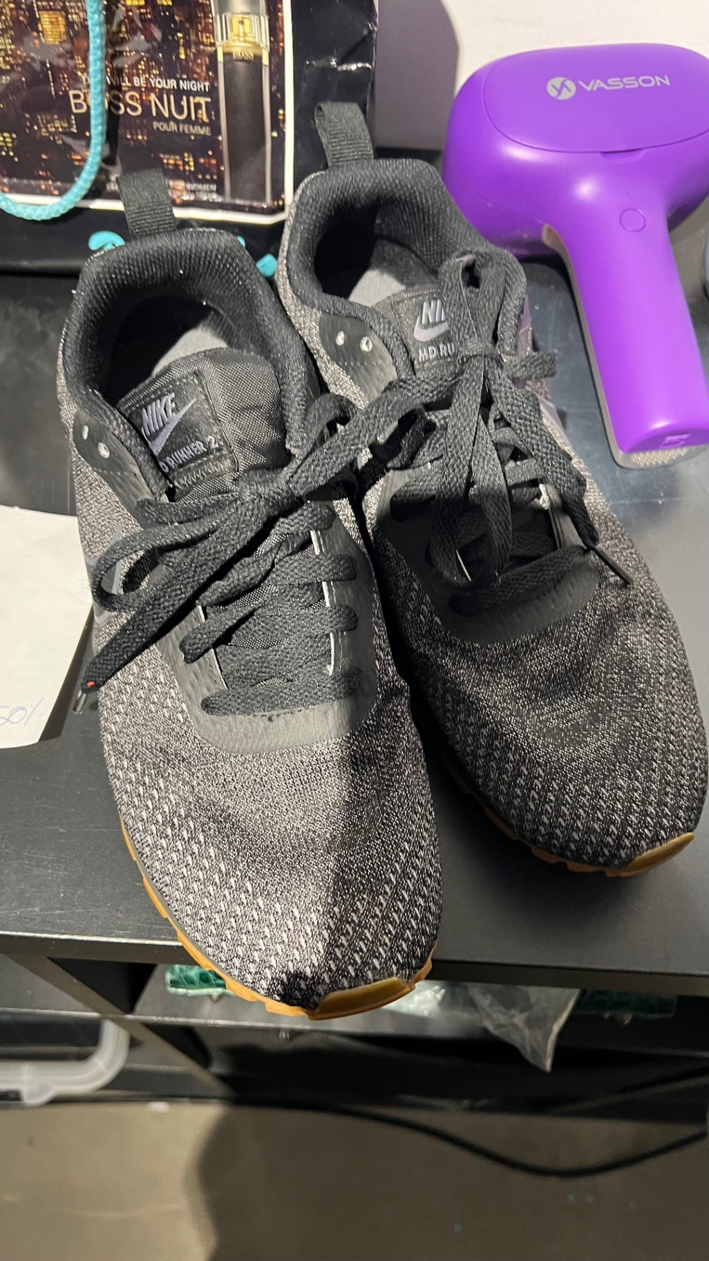 Nike Sportschuhe Schwarz und Grau Gr.: 38,5