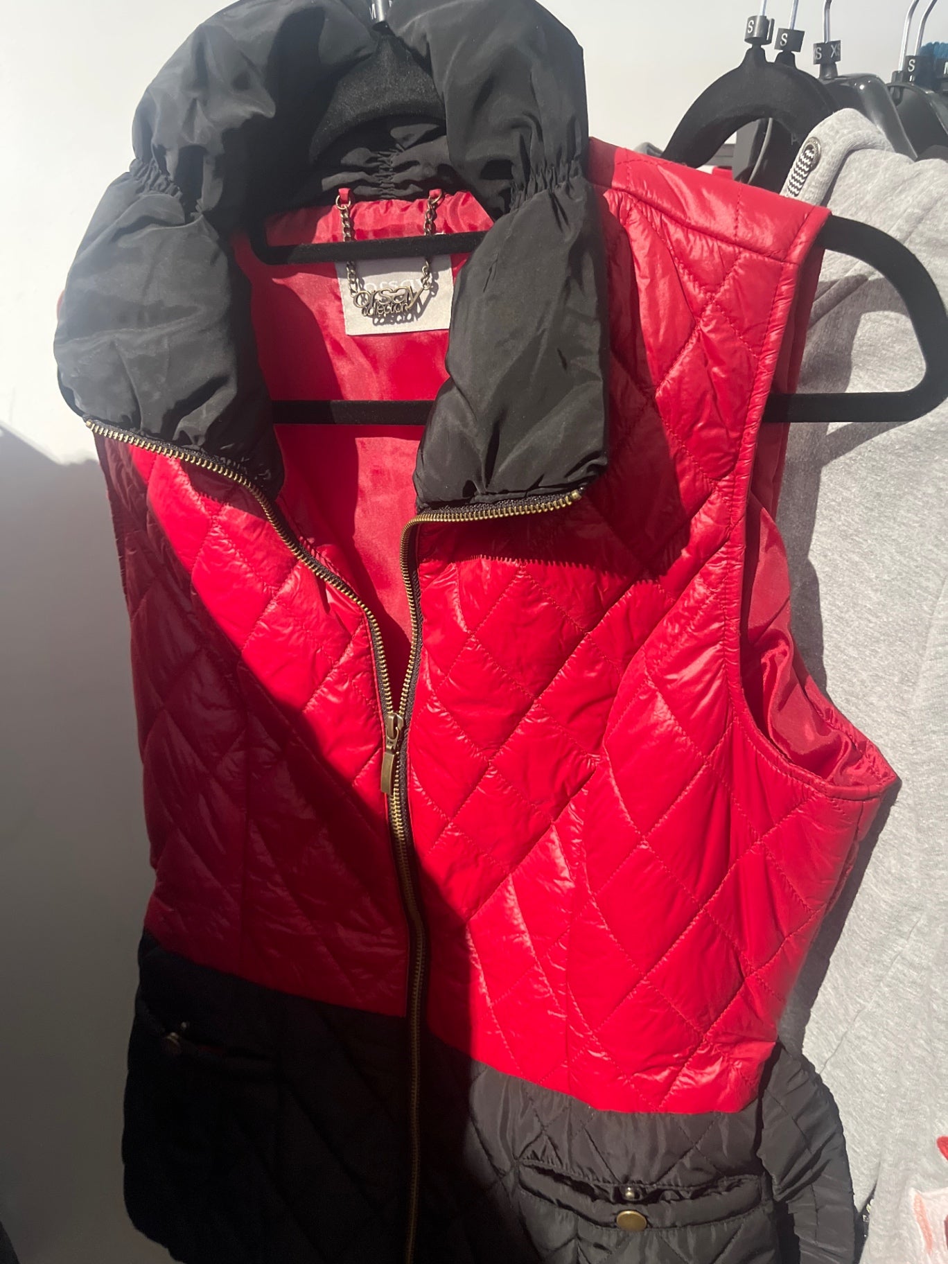 Orsay Weste Rot, schwarz Gr.: M