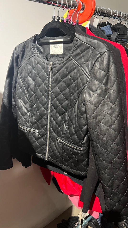 BWARE Jacqueline de Yong Jacke Schwarz Gr.: S