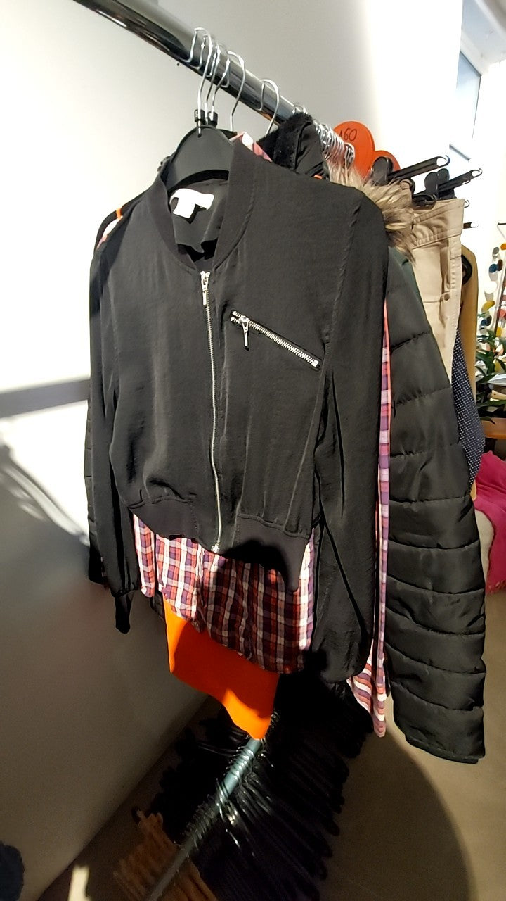 H&M Blouson Schwarz Gr.: S
