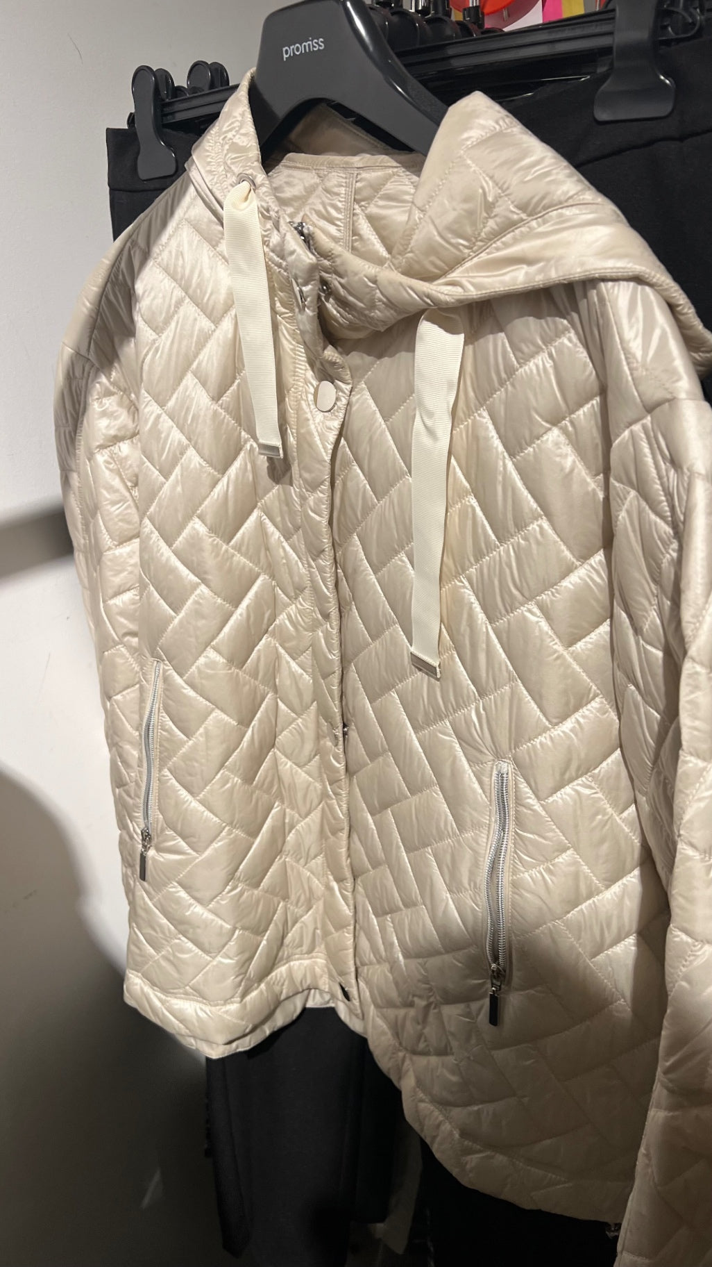 Jacke Elfenbein Gr.: 46