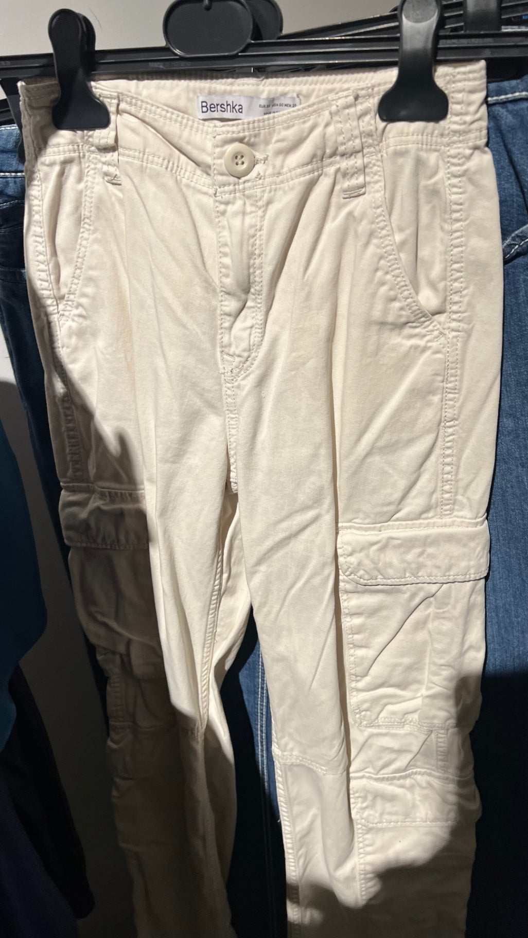 Bershka Hose Creme Gr.: XXS