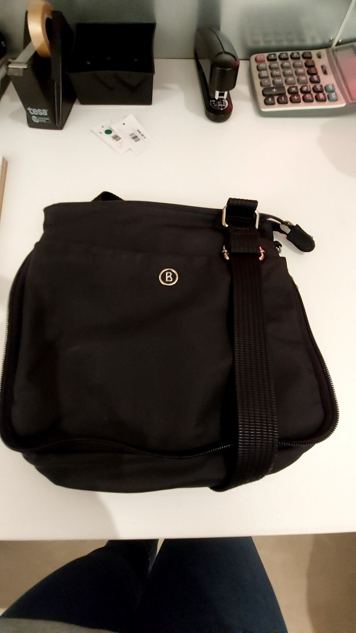 BOGNER Tasche Schwarz 