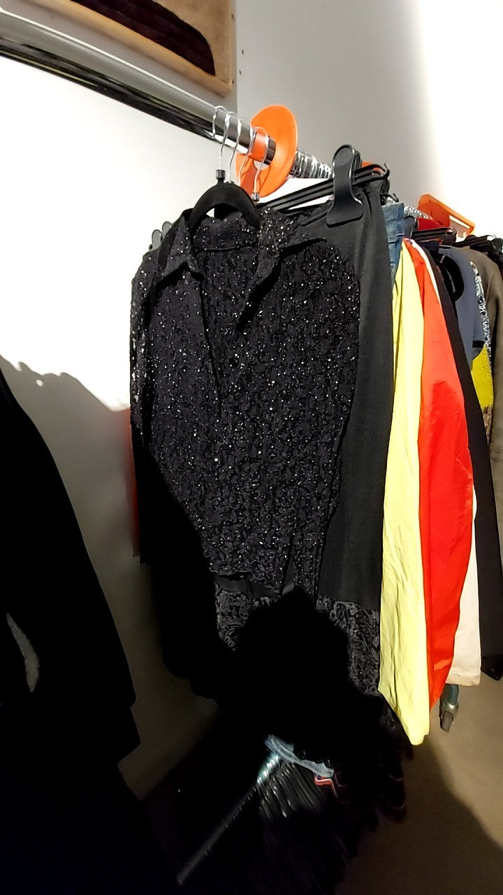 Bluse Schwarz mit Glitzereffekt Gr.: S