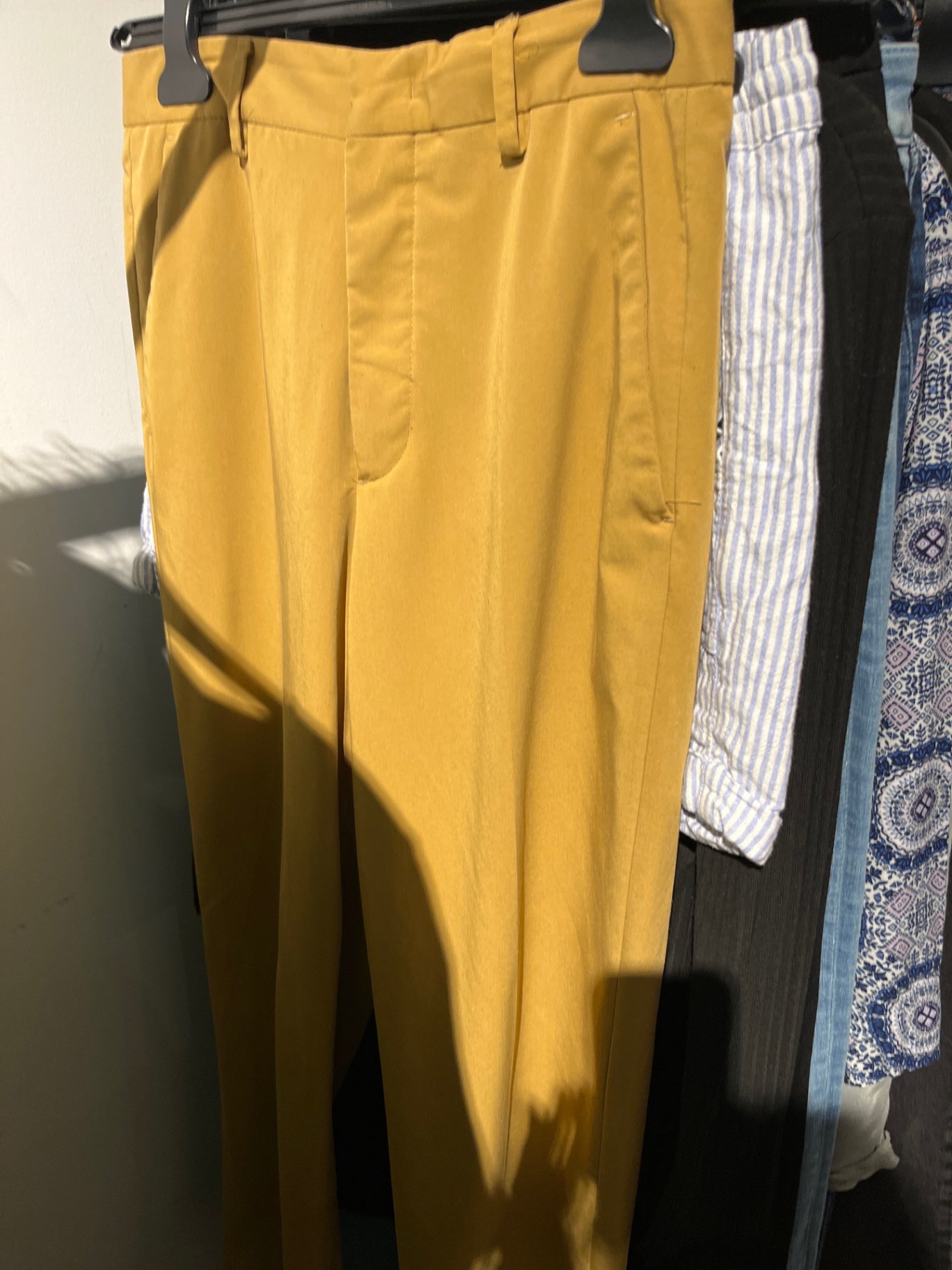 ZARA Hose Ocker Gr.: S