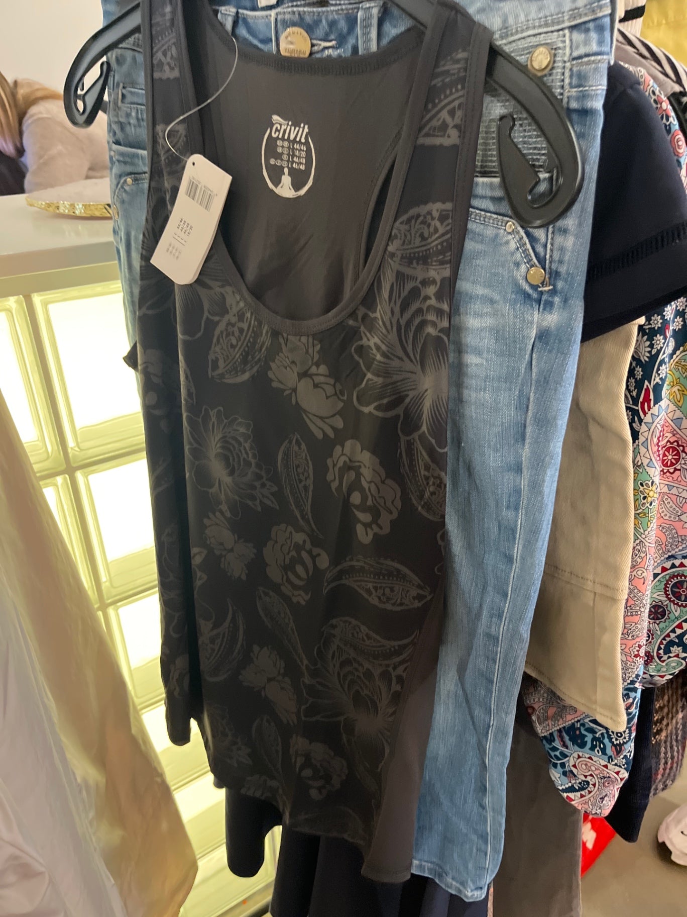 Crivit Top Grau Blumen Gr.: L