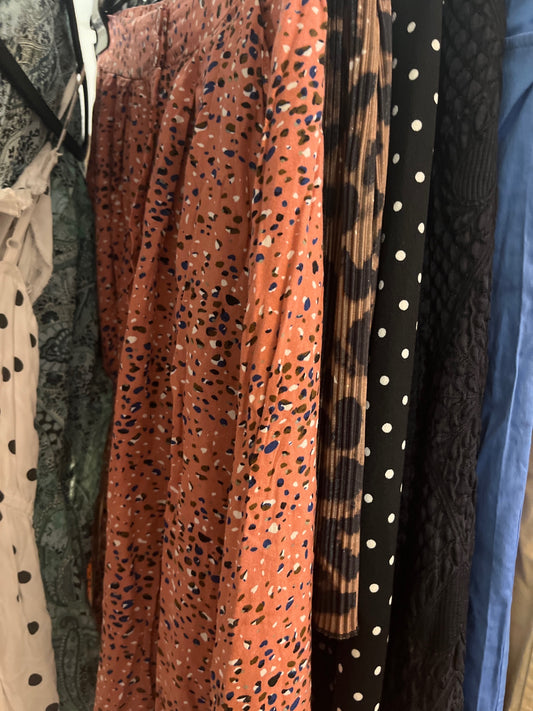 24colours Rock Rosa mit Punkten: S