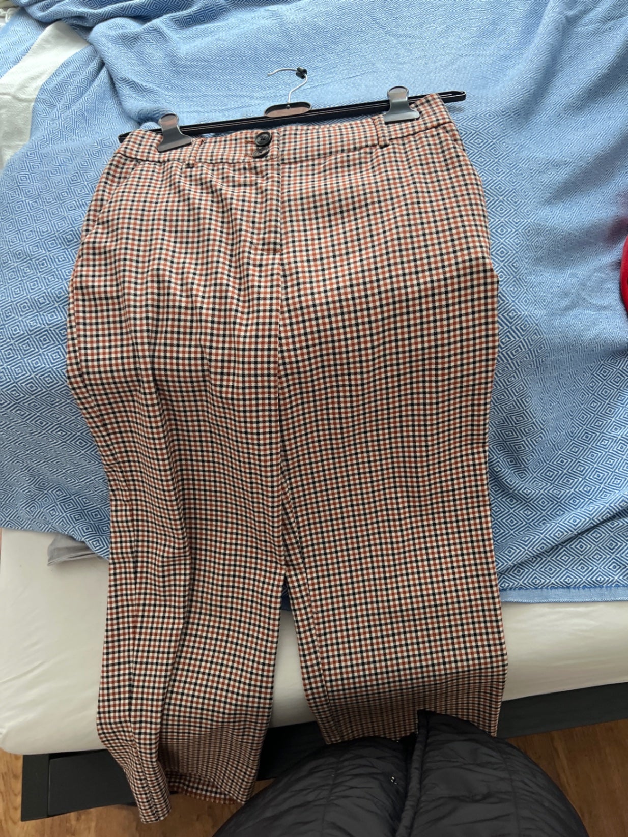 Only Hose Rot, Schwarz, Beige Gr.: M
