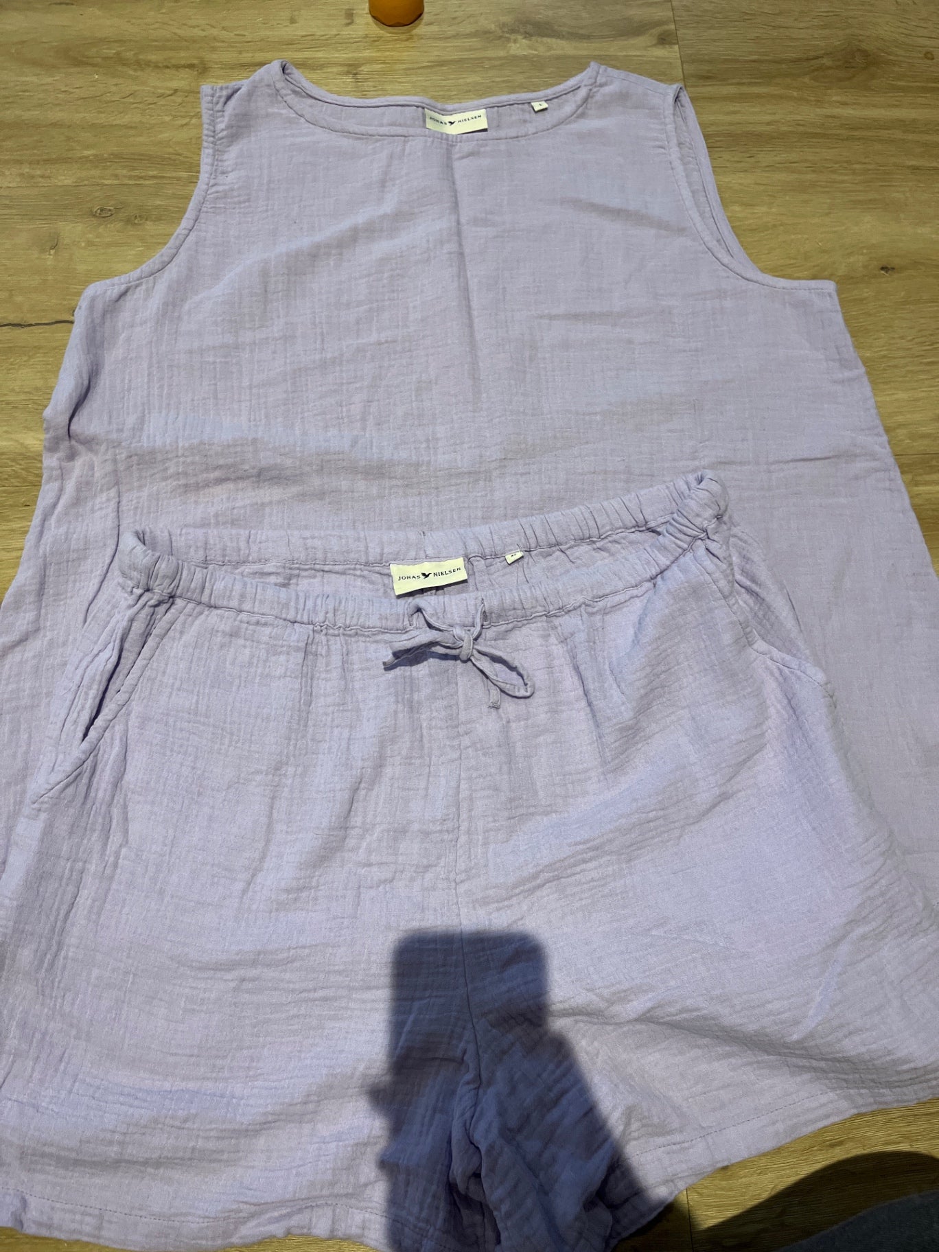 Jonas Nielson Set Helllila Gr.: L