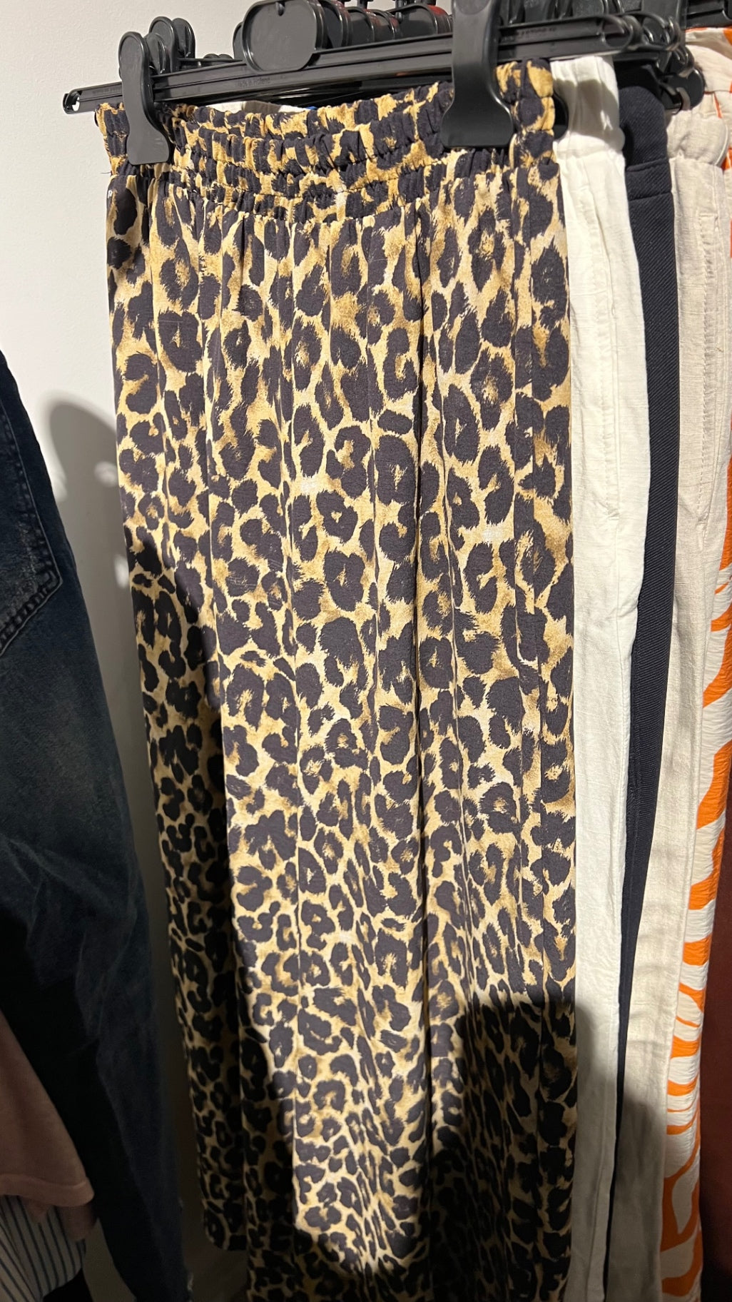 Zara Hose Leo Gr.: M