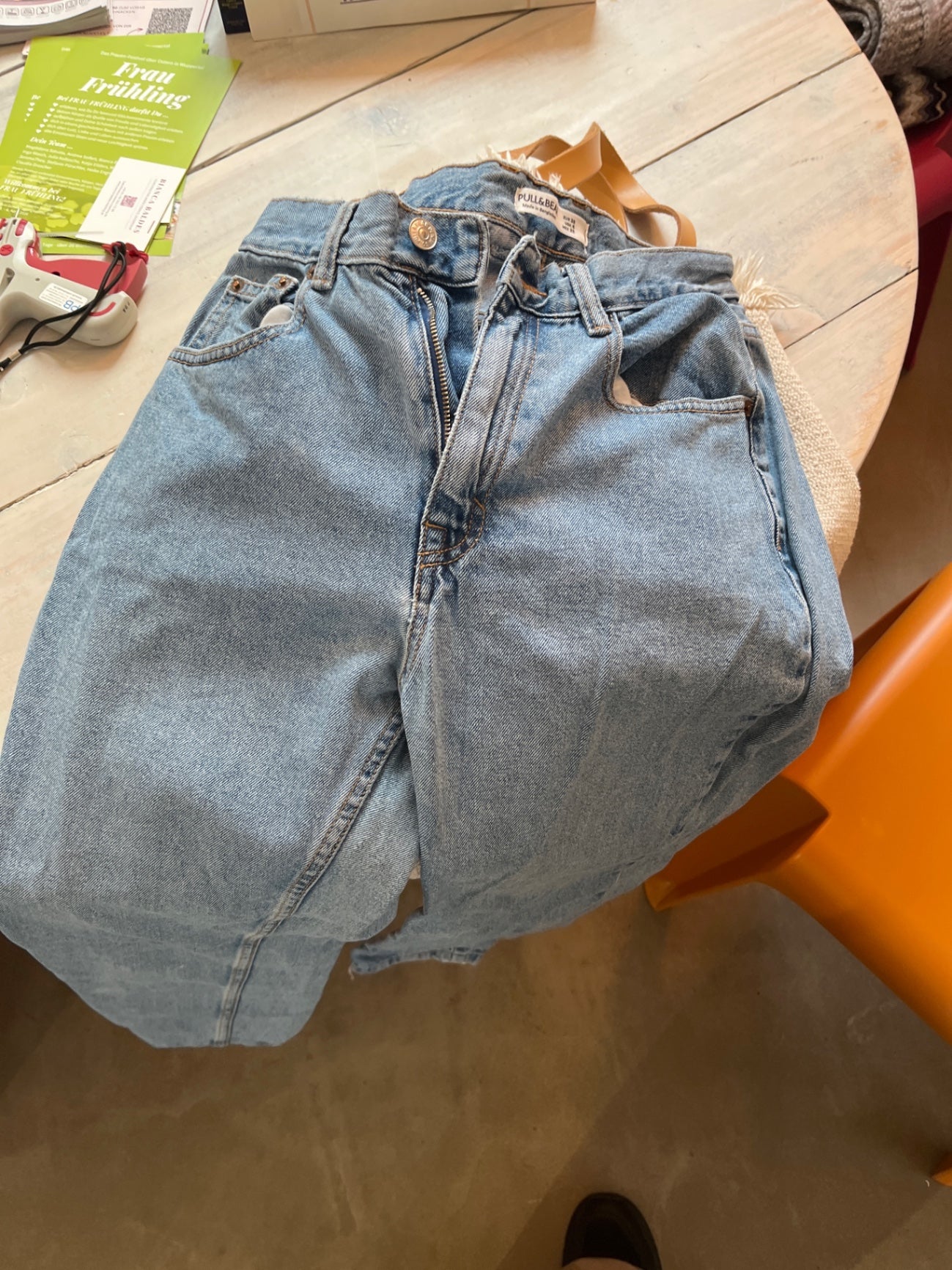 PULL&BEAR Mom Jeans Hellblau 38