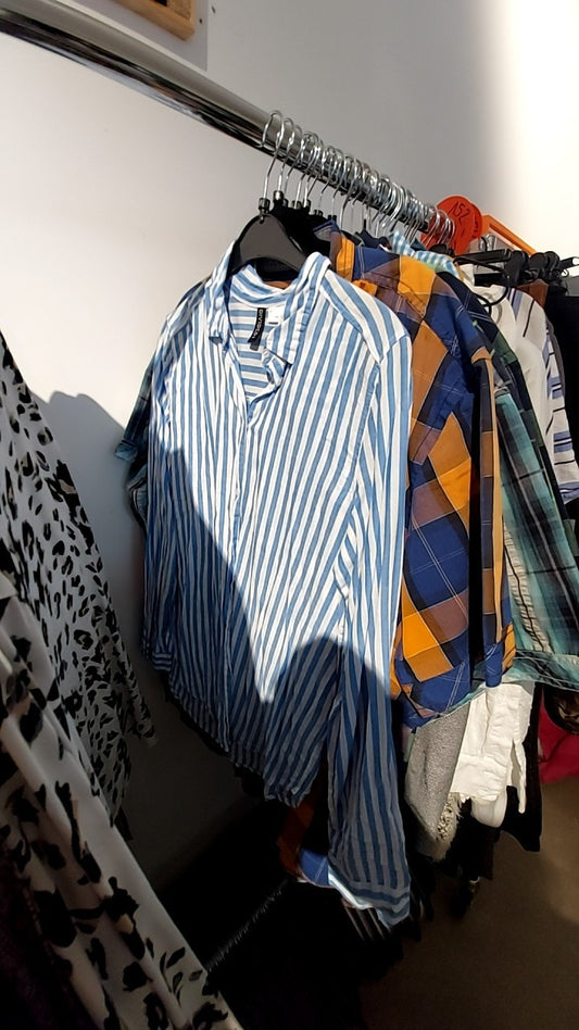 DIVIDED Bluse Blau-Weiß Gr.: M