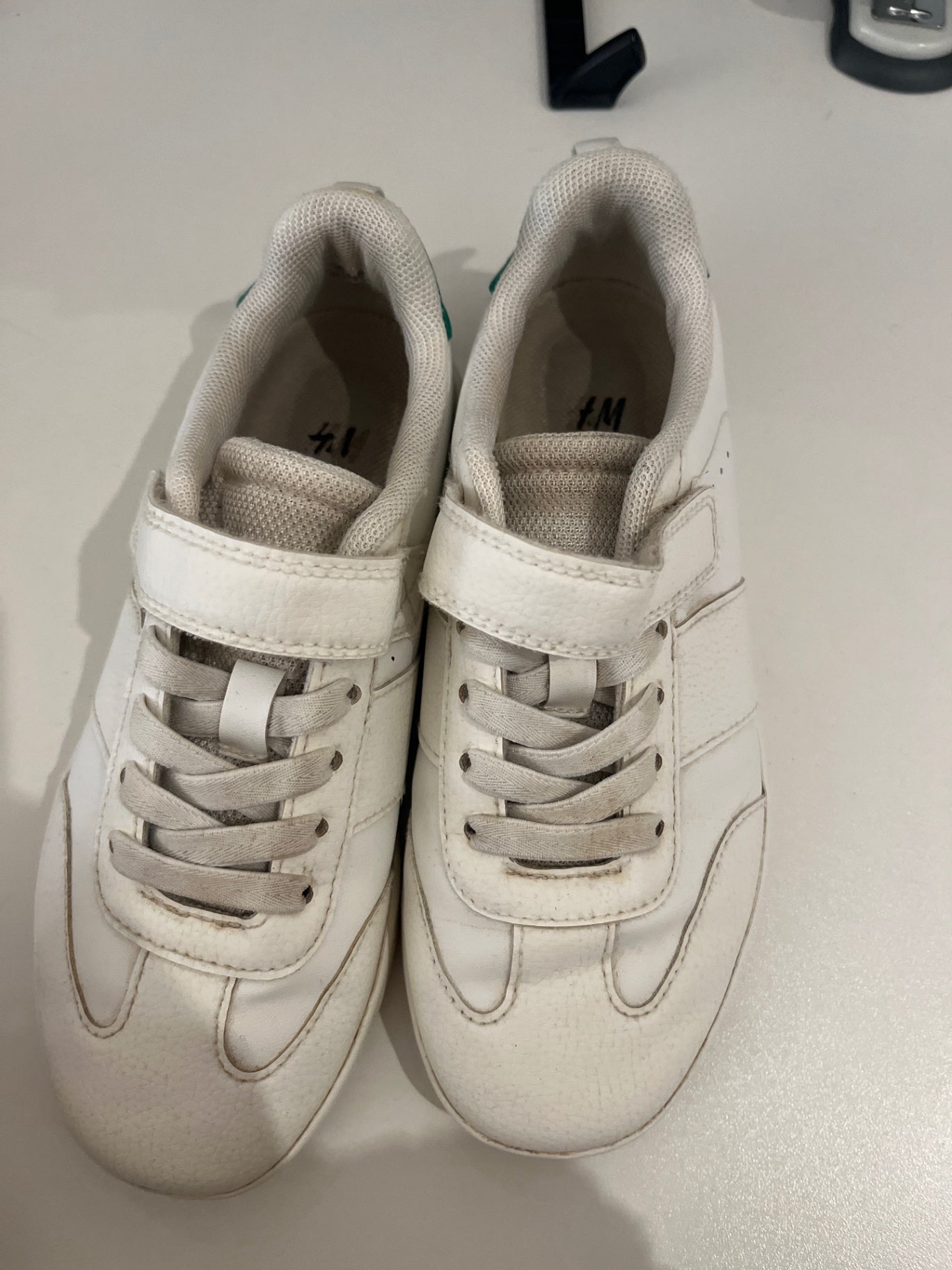 H&M Sneaker Weiß Grün Gr.: 32