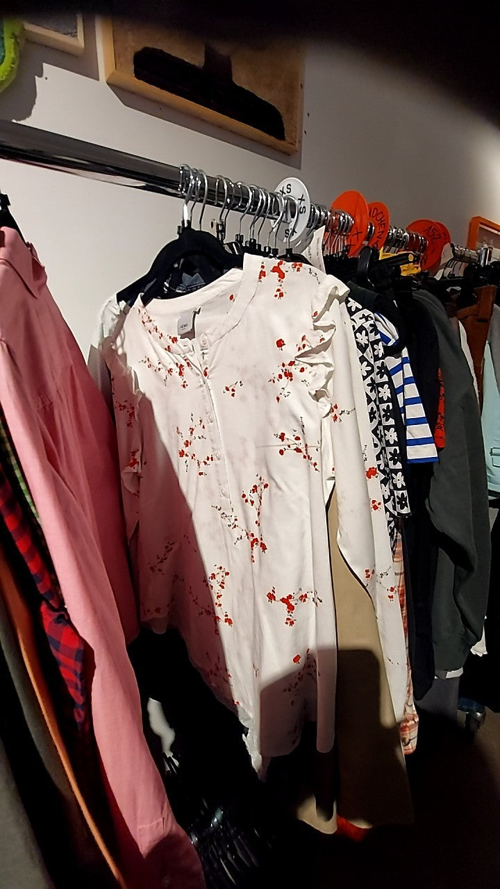 Ichi Bluse Weiß mit roten Blumen Gr.: S